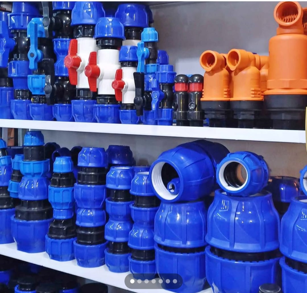 Accesorios de PVC y HDP agua desagüe y riego